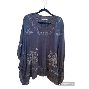 Monoreno Gray Embroidered Poncho Top Sz.S